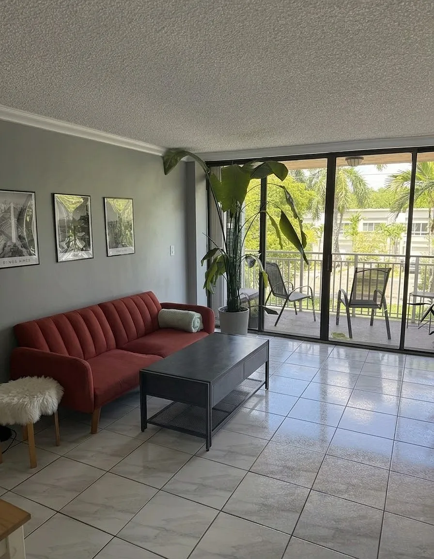 1 bed, 720 sqft, $2,000 — Photo 1