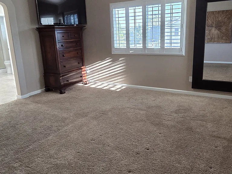 1013 Thompson Cir — Photo 10