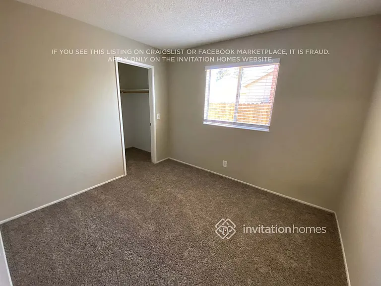 1604 Alcazar Ct — Photo 7