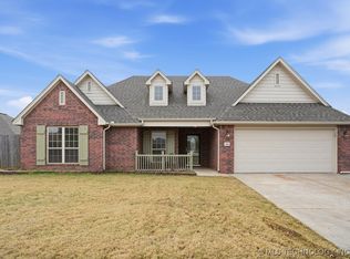 1264 E 145th Pl S, Glenpool, OK 74033