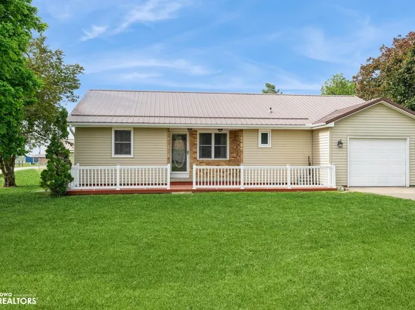 110 Sunnyside Dr, Montezuma, IA 50171