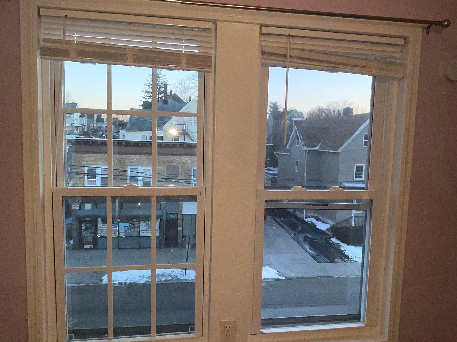 3 bed, $1,950 — Photo 3