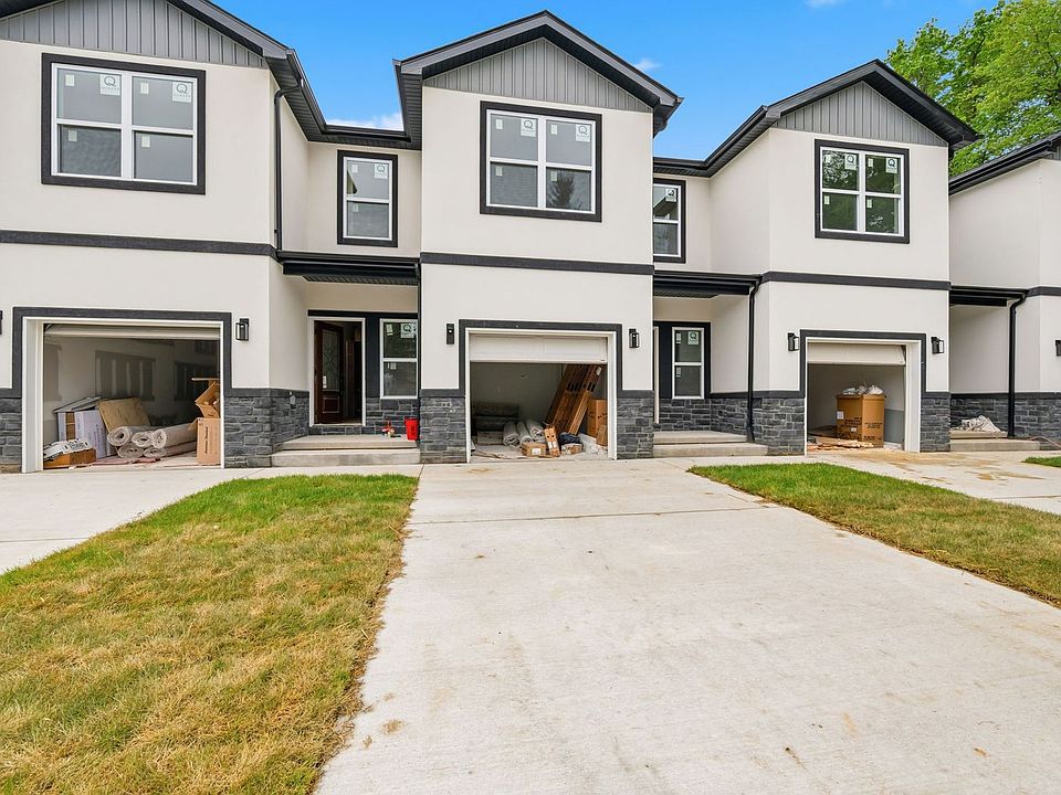1st image of 215 Shoreline Dr