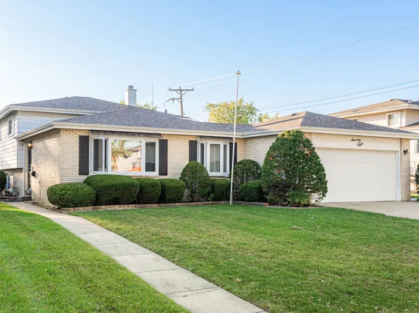 78 S Adeline Ave, Addison, IL 60101