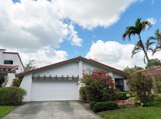 665 Hollows Circle, Deerfield Beach, FL 33442