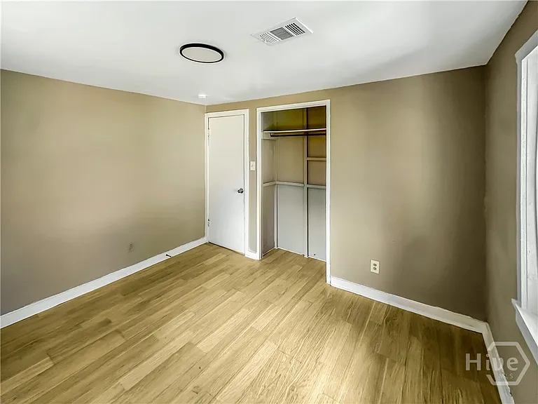 1204 Murphy Ave — Photo 8