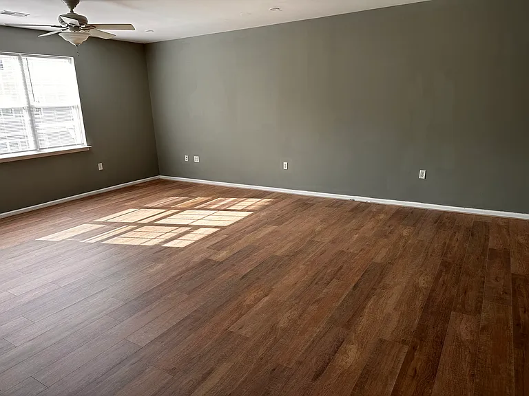 932 Southmoor Dr #206 — Photo 3