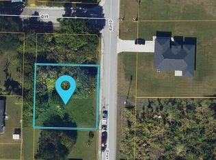 404 1st St, Belle Glade, FL 33430