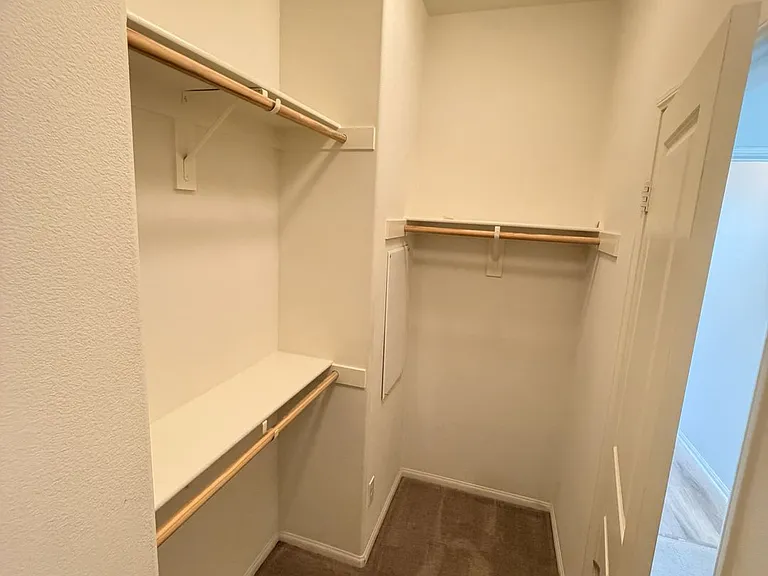 6386 Pegasus Ct — Photo 12