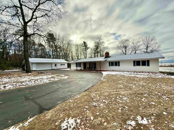 8211 Garth Point 25.25 Ln, Rapid River, MI 49878