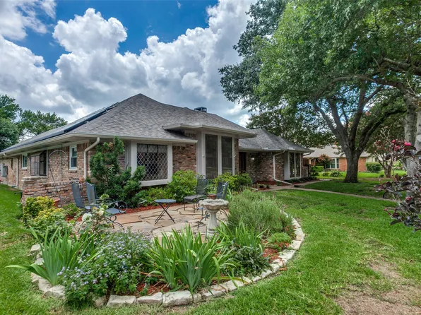 9210 Windy Crest Dr, Dallas, TX 75243