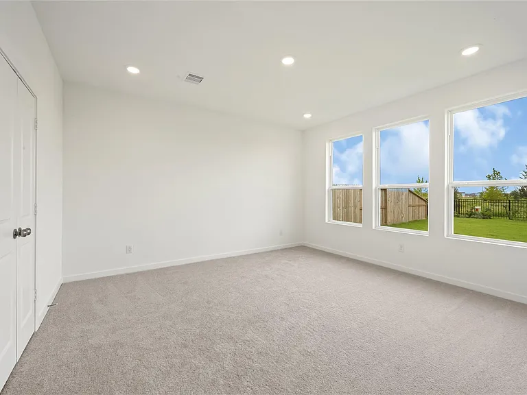 31711 Wild Meadow Dr — Photo 14