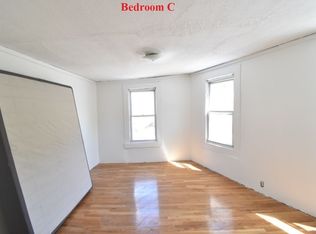 327 Henry St #2, New York, NY 10002