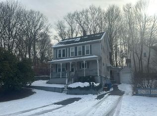 20 Mohegan Park Rd, Norwich, CT 06360