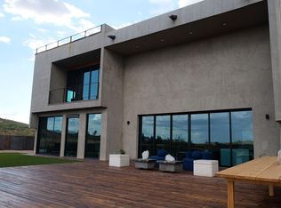 386 Camino A Las Casitas #A, Nogales, AZ 85648