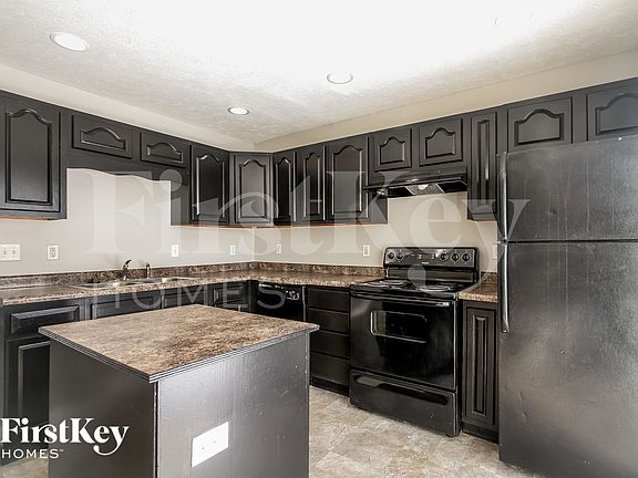 5th image of 2856 N Boehning St