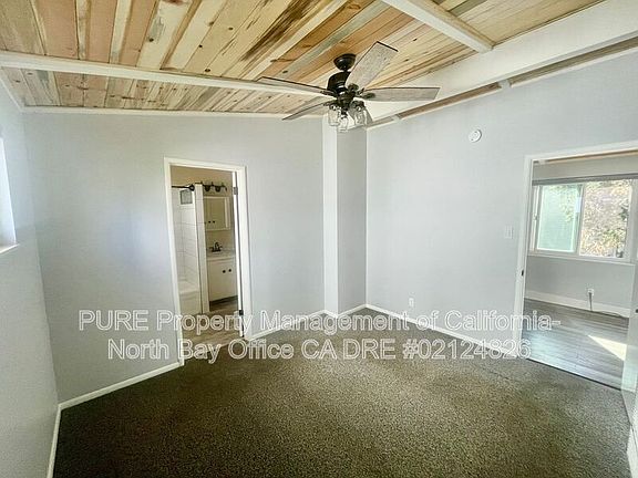 3rd image of 239 Keokuk St