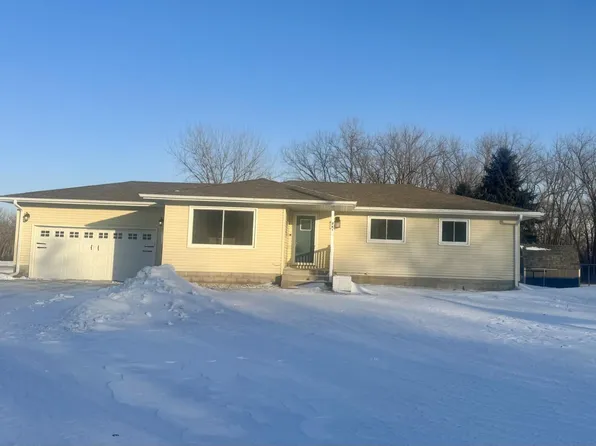 261 15th Ln NE, Benson, MN 56215