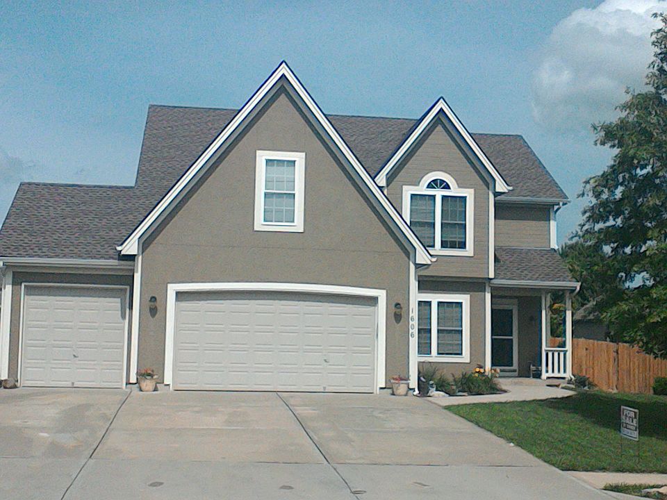 1st image of 1606 Rockwater Ln