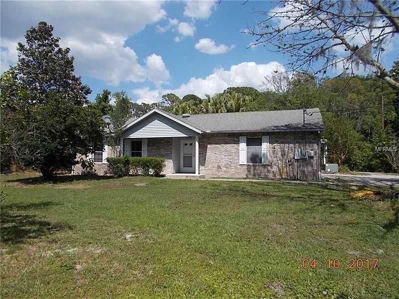1st image of 12017 Pine Ct