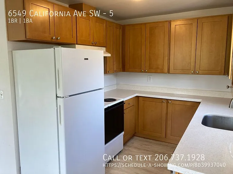 6549 California Ave SW #5 — Photo 4