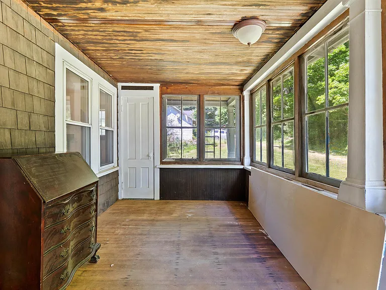 15 Sherburne Rd — Photo 25