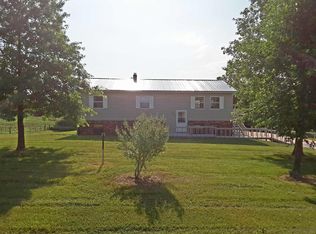 17686 215th Ave, Centerville, IA 52544