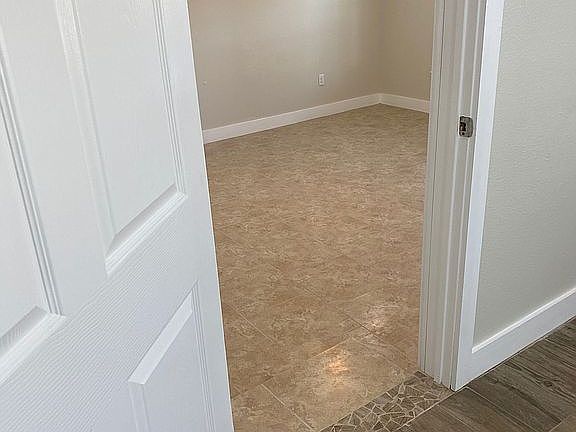 4th image of 10633 Veda Dr