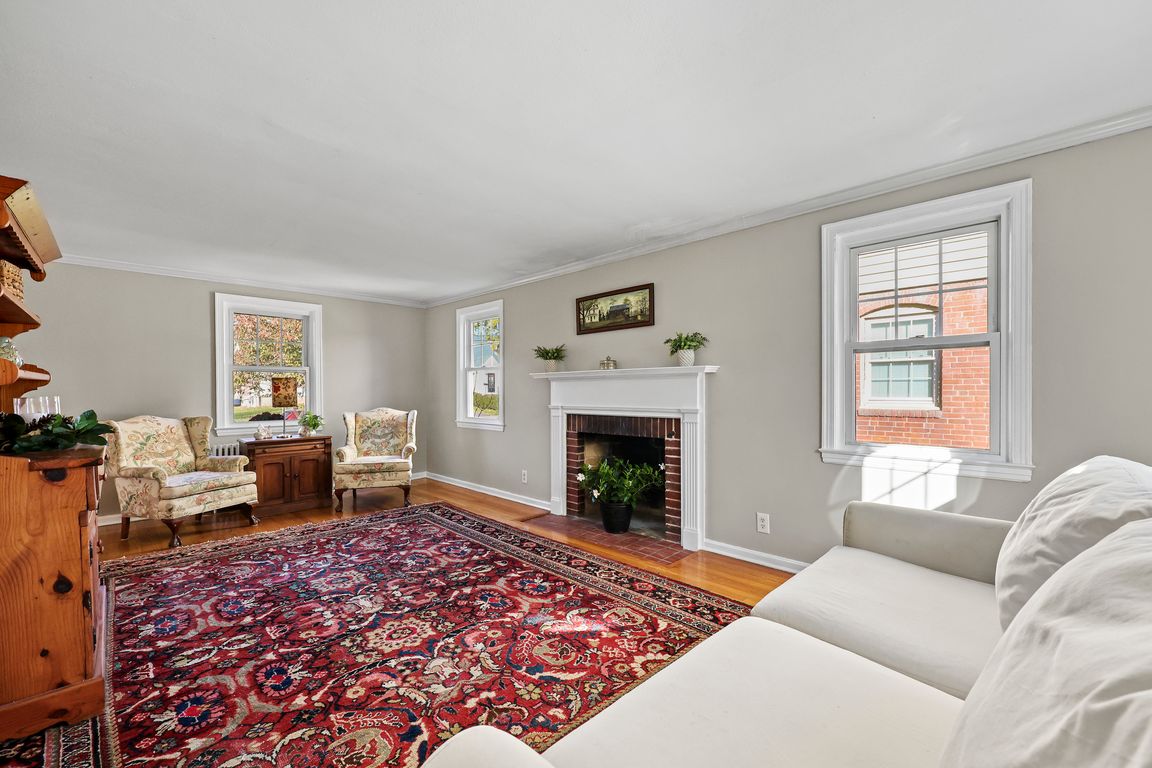 next background image