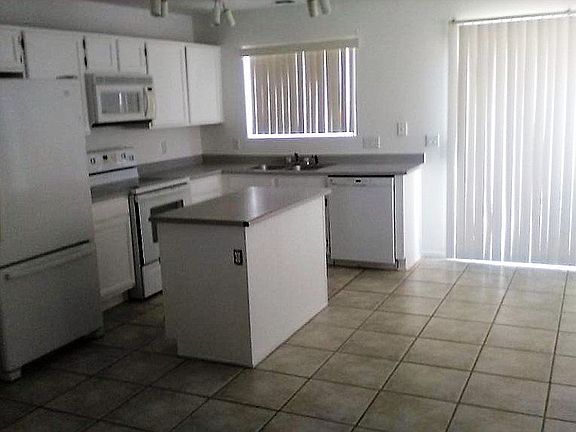5th image of 3228 W Lone Cactus Dr
