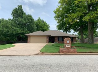 7904 Ambassador Rd, Oklahoma City, OK 73169