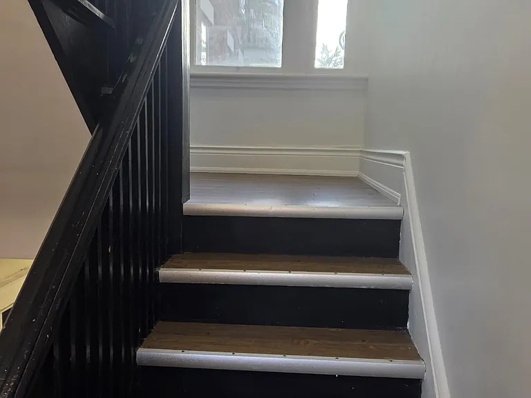 985 Main St E #6 — Photo 15