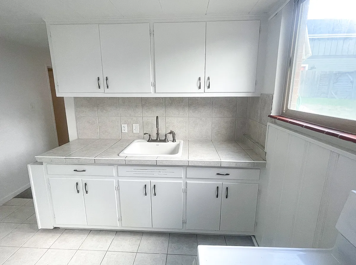 1 bed, 600 sqft, $1,300 — Photo 1