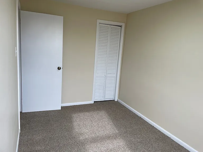 192 Madison Dr — Photo 8