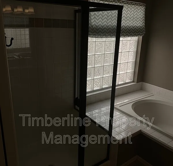 2511 Antietam Ln — Photo 31