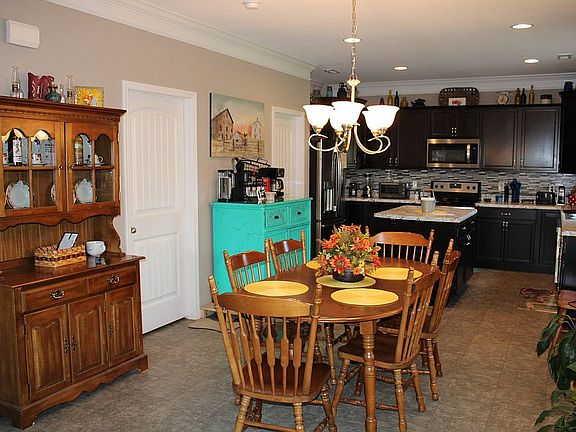 4th image of 2738 Honey Hill Rd
