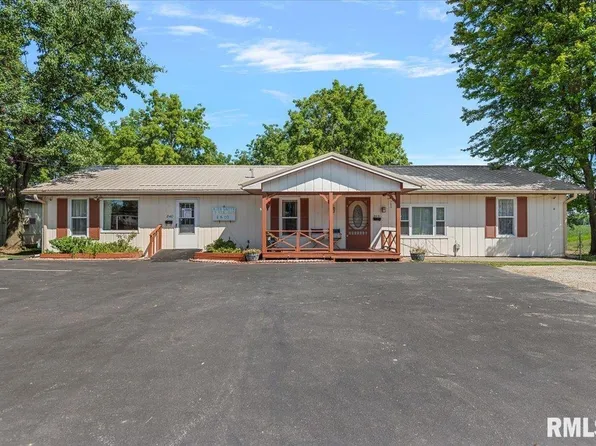 840 W Walnut St, Jacksonville, IL 62650