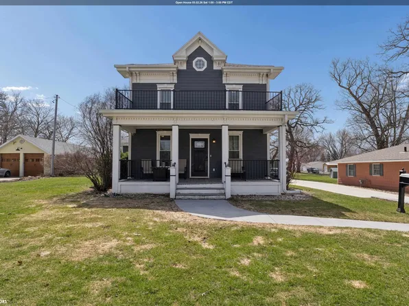 1417 Main Ave, Clear Lake, IA 50428