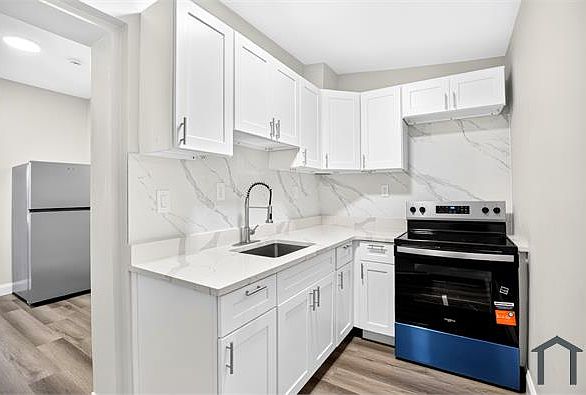 1st image of 1743 N 27th St