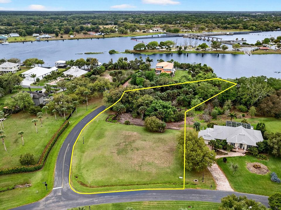 1st image of 18151 River Chase Ct
