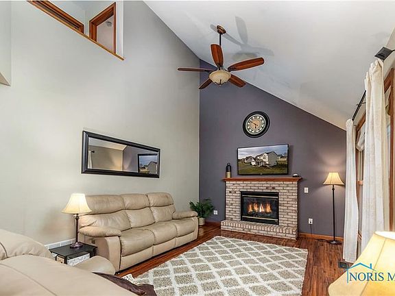 5th image of 26643 Amberwood Dr