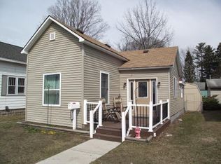 311 E Foster St, Ludington, MI 49431