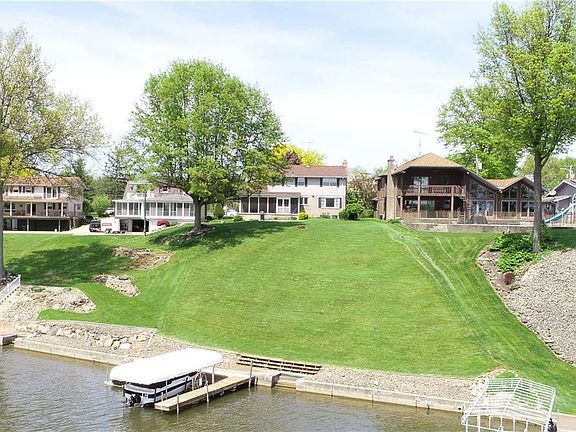 2nd image of 17849 Whisper Ln