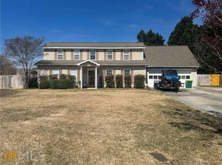 3232 Ivy Lake Ct, Buford, GA 30519