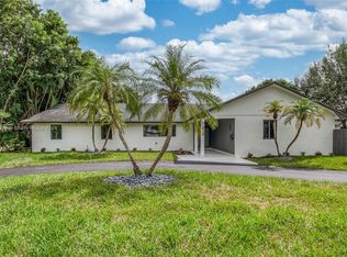 7624 SW 178th Ter, Palmetto Bay, FL 33157