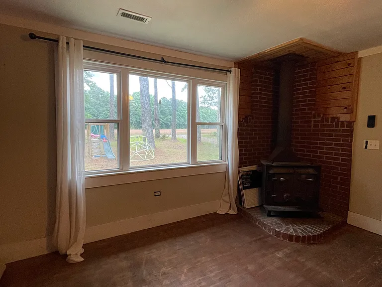 214 Cross Creek Rd — Photo 8