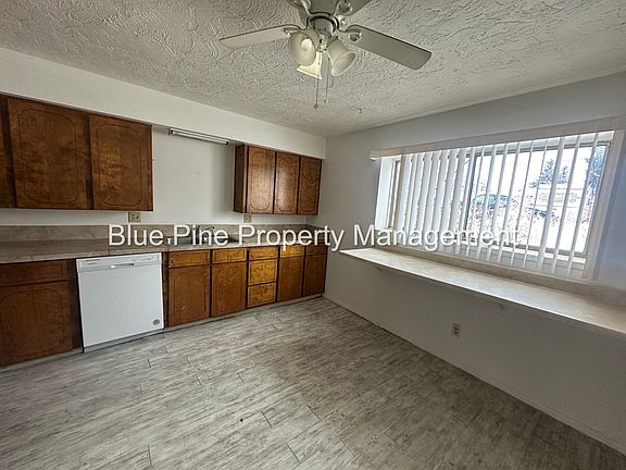 4th image of 1474 Benton St APT 3