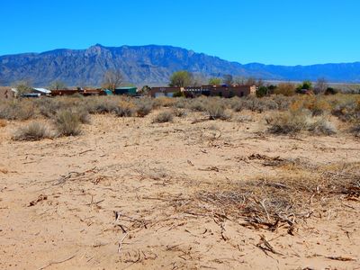 Camino De La Tierra, Corrales, NM, 87048