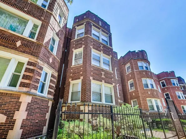 7819 S Cornell Ave, Chicago, IL 60649