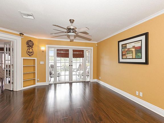 2nd image of 3912 N Crescent Creek Place